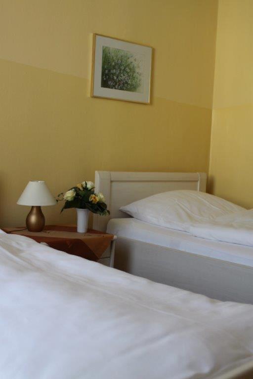 Hotel Weile Weiden in der Oberpfalz Chambre photo